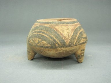  <em>Tripod Jar</em>, 1000-1500. Ceramic, 3 3/8 x 4 1/2 x 4 1/2 in. (8.6 x 11.5 x 11.4 cm). Brooklyn Museum, Alfred W. Jenkins Fund, 34.3127. Creative Commons-BY (Photo: Brooklyn Museum, CUR.34.3127_view1.jpg)