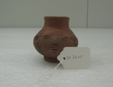  <em>Human Effigy Jar</em>, 500-1000. Ceramic, 3 3/16 x 3 1/4 x 3 7/8 in. (8.1 x 8.3 x 9.8 cm). Brooklyn Museum, Alfred W. Jenkins Fund, 34.3225. Creative Commons-BY (Photo: Brooklyn Museum, CUR.34.3225_view1.jpg)