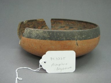  <em>Bowl</em>, 1000-1350. Ceramic, pigment, 3 3/16 x 9 9/16 x 9 1/8 in. (8.1 x 24.3 x 23.2 cm). Brooklyn Museum, Alfred W. Jenkins Fund, 34.3325. Creative Commons-BY (Photo: Brooklyn Museum, CUR.34.3325_view1.jpg)