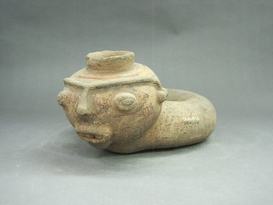  <em>Ring-Shaped Effigy Vessel</em>, 500-800. Ceramic, pigment, 5 1/4 x 8 x 11 1/4 in. (13.3 x 20.3 x 28.6 cm). Brooklyn Museum, Alfred W. Jenkins Fund, 34.4200. Creative Commons-BY (Photo: Brooklyn Museum, CUR.34.4200_view1.jpg)