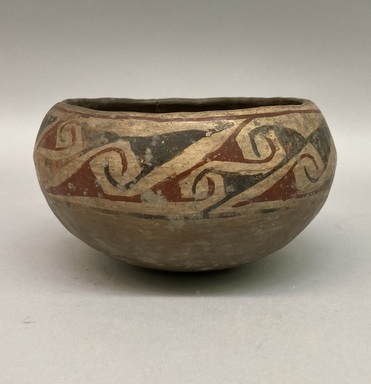 Southwest (unidentified). <em>Bowl</em>. Clay, slip, 3 1/2 × 6 1/4 × 6 in. (8.9 × 15.9 × 15.2 cm). Brooklyn Museum, Brooklyn Museum Collection, 34.629. Creative Commons-BY (Photo: Brooklyn Museum, CUR.34.629.jpg)