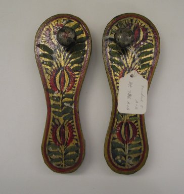  <em>Pair of Sandals</em>, 19th century. Wood, paint, 1 x 8 1/4 x 3 in.  (2.5 x 21.0 x 7.6 cm). Brooklyn Museum, Brooklyn Museum Collection, 34.786. Creative Commons-BY (Photo: Brooklyn Museum, CUR.34.786a-b_view1.jpg)