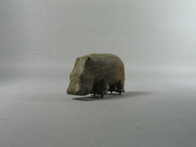  <em>Figure of a Hippopotamus</em>, ca. 4400–3100 B.C.E. Serpentine, pigment, 1 9/16 × 7/8 × 2 1/2 in. (3.9 × 2.3 × 6.4 cm). Brooklyn Museum, Charles Edwin Wilbour Fund, 35.1271. Creative Commons-BY (Photo: Brooklyn Museum, CUR.35.1271_view5.jpg)