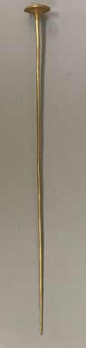 Calima. <em>Lime Dipper or Pin</em>, 400–900 (?). Gold, 21 15/16 × 1 11/16 × 1 5/8 in. (55.7 × 4.3 × 4.1 cm). Brooklyn Museum, Alfred W. Jenkins Fund, 35.145. Creative Commons-BY (Photo: Brooklyn Museum, CUR.35.145.jpg)