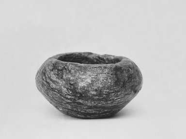  <em>Bowl</em>, ca. 2500 B.C.E. Marble or steatite, 1 3/16 x Diam. 2 5/16 in. (3 x 5.9 cm). Brooklyn Museum, Charles Edwin Wilbour Fund, 35.760. Creative Commons-BY (Photo: Brooklyn Museum, CUR.35.760_print_bw.jpg)