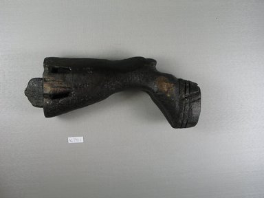  <em>Leg from a Piece of Furniture</em>, ca. 2675-2170 B.C.E. Wood, 10 3/4 x 2 1/4 x 3 5/8 in. (27.3 x 5.7 x 9.2 cm). Brooklyn Museum, Charles Edwin Wilbour Fund, 36.290.1. Creative Commons-BY (Photo: Brooklyn Museum, CUR.36.290.1_view2.jpg)