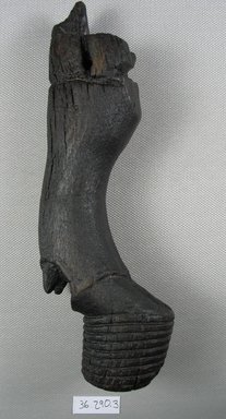 <em>Leg from a Piece of Furniture</em>, ca. 2675-2170 B.C.E. Wood, 7 1/2 x 1 11/16 x 2 5/8 in. (19.1 x 4.3 x 6.7 cm). Brooklyn Museum, Charles Edwin Wilbour Fund, 36.290.3. Creative Commons-BY (Photo: Brooklyn Museum, CUR.36.290.3_view1.jpg)