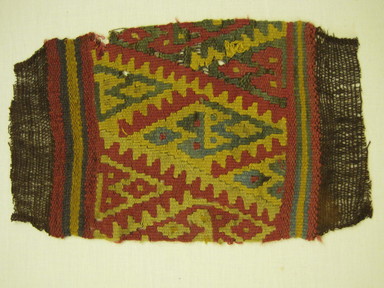  <em>Textile Fragment, undetermined</em>, 1532-1700 or 1000-1400. Cotton, camelid fiber, 6 1/2 × 10 1/2 in. (16.5 × 26.7 cm). Brooklyn Museum, Gift of Mrs. Eugene Schaefer, 36.427. Creative Commons-BY (Photo: , CUR.36.427.jpg)