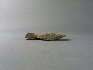  <em>Relief Fragment of Akhenaten</em>, ca. 1352–1336 B.C.E. Limestone, 9/16 x 3 1/8 in. (1.4 x 7.9 cm). Brooklyn Museum, Gift of the Egypt Exploration Society, 36.964. Creative Commons-BY (Photo: Brooklyn Museum, CUR.36.964_view1.jpg)