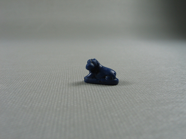  <em>Stamp Seal Hippo Amulet of Amunhotep III</em>, ca. 1390-1353 B.C.E. Glass, 3/16 × 3/8 × 9/16 in. (0.5 × 1 × 1.4 cm). Brooklyn Museum, Charles Edwin Wilbour Fund, 37.1204E. Creative Commons-BY (Photo: Brooklyn Museum, CUR.37.1204E_view1.jpg)