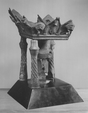  <em>Altar</em>, 305-30 B.C.E., or later. Bronze, 9 5/16 x 4 3/16 x 4 5/16 in. (23.7 x 10.7 x 11 cm). Brooklyn Museum, Charles Edwin Wilbour Fund, 37.1614E. Creative Commons-BY (Photo: Brooklyn Museum, CUR.37.1614E_NegB_print_bw.jpg)