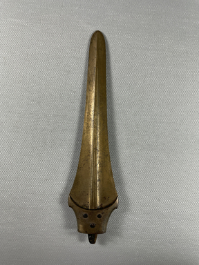  <em>Dagger Blade</em>, ca. 2040-1801 B.C.E. Bronze, 1 5/8 × 7 15/16 in. (4.2 × 20.2 cm). Brooklyn Museum, Charles Edwin Wilbour Fund, 37.285E. Creative Commons-BY (Photo: Brooklyn Museum, CUR.37.285E_view01.jpg)