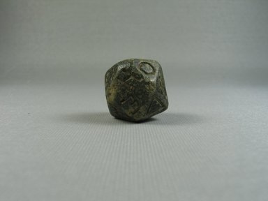  <em>Polyhedron with Greek Lettering (Die)</em>, 305-30 B.C.E., or later. Steatite, 1 3/16 x 1 3/16 x 1 3/16 in. (3 x 3 x 3 cm). Brooklyn Museum, Charles Edwin Wilbour Fund, 37.453E. Creative Commons-BY (Photo: Brooklyn Museum, CUR.37.453E_view01.jpg)