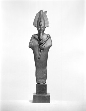  <em>Small Statuette of Osiris</em>, 664–332 B.C.E. Bronze, 3 3/4 x 1 3/16 x 7/8 in. (9.5 x 3.1 x 2.3 cm). Brooklyn Museum, Charles Edwin Wilbour Fund, 37.563E. Creative Commons-BY (Photo: Brooklyn Museum, CUR.37.563E_NegA_bw.jpg)