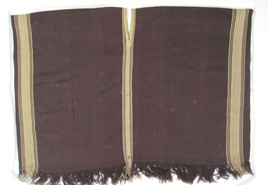  <em>Poncho</em>, 1532–1937. Camelid fiber, cotton, silk ribbon, 37 × 51 in. (94 × 129.5 cm). Brooklyn Museum, Gift of Mr. Alcorta, 37.613. Creative Commons-BY (Photo: , CUR.37.613.jpg)