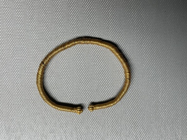  <em>Bracelet</em>, 3rd-1st century B.C.E. Gold, Diam. 2 9/16 in. (6.6 cm). Brooklyn Museum, Charles Edwin Wilbour Fund, 37.843E. Creative Commons-BY (Photo: Brooklyn Museum, CUR.37.843E_overall01.JPG)