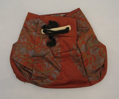  <em>Sewing Bag</em>, 20th century. Rust satin brocaded, 9 1/16 x 9 1/16 in. (23 x 23 cm). Brooklyn Museum, Gift of Mary T. Cockcroft, 39.127. Creative Commons-BY (Photo: Brooklyn Museum, CUR.39.127.jpg)