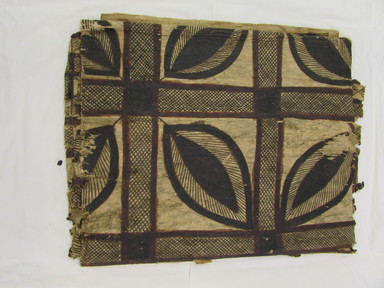 Samoan. <em>Tapa (Siapo mamanu)</em>, late 19th-mid 20th century. Barkcloth, pigment, 69 11/16 x 58 11/16 in. (177 x 149 cm). Brooklyn Museum, Gift of Mary Casamajor, 40.384. Creative Commons-BY (Photo: , CUR.40.384_overall.jpg)