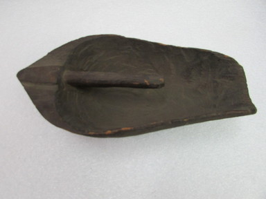 Fijian. <em>Canoe Bailer (iNima)</em>. Wood, 10 1/16 x 4 15/16 x 2 3/4 in. (25.5 x 12.5 x 7 cm). Brooklyn Museum, By exchange, 42.110.5. Creative Commons-BY (Photo: , CUR.42.110.5_overall.jpg)