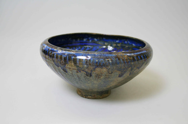  <em>Bowl</em>, 18th century. Pottery, 6 3/4 x 6 3/4 in. (17.2 x 17.2 cm). Brooklyn Museum, Gift of Mrs. Horace O. Havemeyer, 42.212.2. Creative Commons-BY (Photo: , CUR.42.212.2_view01.jpg)