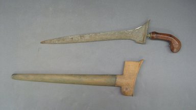  <em>Kris and Scabbard</em>. Iron, wood Brooklyn Museum, Gift of D. Irving Mead, 42.302.2a-b. Creative Commons-BY (Photo: Brooklyn Museum, CUR.42.302.2a-b.jpg)