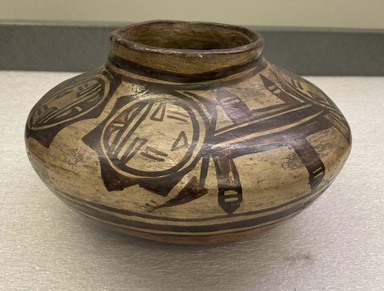 Hopi Pueblo. <em>Jar</em>, early 20th century. Clay, slip, 4 1/2 x 7 7/8in. (11.5 x 20cm). Brooklyn Museum, Anonymous gift in memory of Dr. Harlow Brooks, 43.201.196. Creative Commons-BY (Photo: Brooklyn Museum, CUR.43.201.196.jpg)