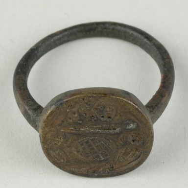 Coptic. <em>Ring with Incised Bezel</em>, 5th-6th century C.E. Bronze, Diam. 15/16 in. (2.4 cm). Brooklyn Museum, Gift of Professor Percy E. Newberry, 44.156. Creative Commons-BY (Photo: Brooklyn Museum (in collaboration with Index of Christian Art, Princeton University), CUR.44.156_view1_ICA.jpg)