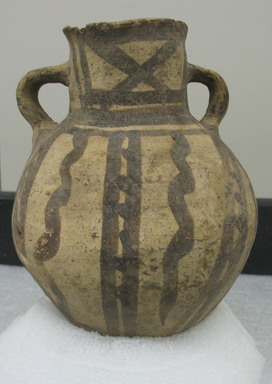 Chancay. <em>Jar with Rounded Bottom</em>, 1000-1440. Ceramic, pigment, 7 1/16 x 5 1/2 in. (18 x 14 cm). Brooklyn Museum, A. Augustus Healy Fund, 44.99.32. Creative Commons-BY (Photo: , CUR.44.99.32.jpg)