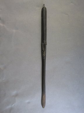  <em>Lime Spatula (Kena)</em>. Wood, lime Brooklyn Museum, Gift of Reba Forbes Morse, 46.120.3. Creative Commons-BY (Photo: Brooklyn Museum, CUR.46.120.3_overall.jpg)