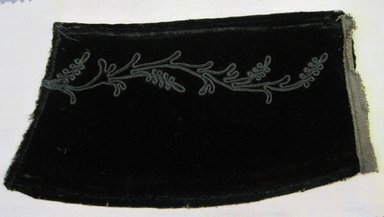  <em>Textile Fragment from Cape</em>, 1890s. Velvet, 11 x 5 1/2 in. (27.9 x 14 cm). Brooklyn Museum, 47.5.3 (Photo: Brooklyn Museum, CUR.47.5.3.jpg)