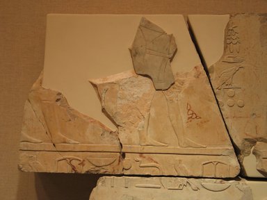  <em>Relief Blocks from the Tomb of the Vizier Nespeqashuty</em>, ca. 664-610 B.C.E. Limestone, 11 5/8 x 15 3/4 in. (29.5 x 40 cm). Brooklyn Museum, Charles Edwin Wilbour Fund, 52.131.19. Creative Commons-BY (Photo: Brooklyn Museum, CUR.52.131.19_wwgA-3.jpg)