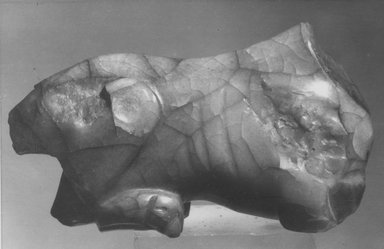  <em>Fragmentary Sculpture of a Recumbent Lion</em>. Agate, 1 5/8 x 3 in. (4.2 x 7.6 cm). Brooklyn Museum, Gift of Maguid Sameda, 53.175. Creative Commons-BY (Photo: Brooklyn Museum, CUR.53.175_NegL602_18A_print_bw.jpg)