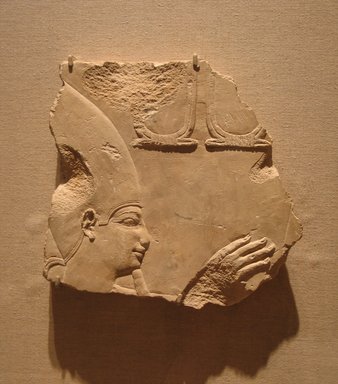  <em>Fragment of a Temple Relief</em>, ca. 380 B.C.E.–30 B.C.E. Limestone, 7 7/8 x 8 1/8 in. (20 x 20.6 cm). Brooklyn Museum, Charles Edwin Wilbour Fund, 55.4. Creative Commons-BY (Photo: Brooklyn Museum, CUR.55.4_wwg8.jpg)