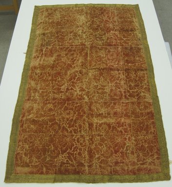  <em>Table Cover</em>, ca. 1700. Velvet, silk, 37 1/2 x 64 in. (95.3 x 162.6 cm). Brooklyn Museum, Anonymous gift, 56.175.21. Creative Commons-BY (Photo: Brooklyn Museum, CUR.56.175.21.jpg)