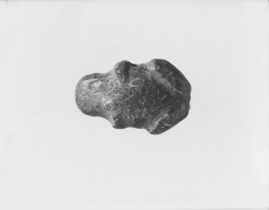  <em>Figure of a Crouching Toad</em>, ca. 4400–3100 B.C.E. Steatite, 1 1/4 × 1 7/8 in. (3.1 × 4.7 cm). Brooklyn Museum, Gift of Mr. and Mrs. Alastair Bradley Martin, 58.14.3. Creative Commons-BY (Photo: , CUR.58.14.3_NegA_print_bw.jpg)