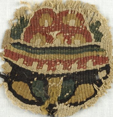 Coptic. <em>Basket of Fruit or Flowers</em>, 5th-7th century C.E. Wool, 2 3/4 x 2 3/4 in. (7 x 7 cm). Brooklyn Museum, Gift of Adelaide Goan, 64.114.263 (Photo: Brooklyn Museum (in collaboration with Index of Christian Art, Princeton University), CUR.64.114.263_ICA.jpg)