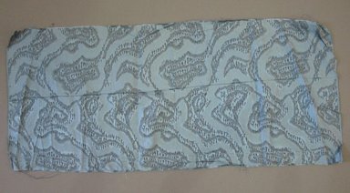 Onondaga Silk Company, Inc. (1925-1981). <em>Textile Swatches</em>, 1948-1959. Silk, 20 x 46 3/4 in. (50.8 x 118.7 cm). Brooklyn Museum, Gift of the Onondaga Silk Company, 64.130.37 (Photo: Brooklyn Museum, CUR.64.130.37.jpg)