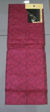 Onondaga Silk Company, Inc. (1925–1981). <em>Textile Swatches</em>, 1948–1959. Silk, 47 1/2 x 17 1/2 in. (120.7 x 44.5 cm). Brooklyn Museum, Gift of the Onondaga Silk Company, 64.130.386 (Photo: Brooklyn Museum, CUR.64.130.386.jpg)