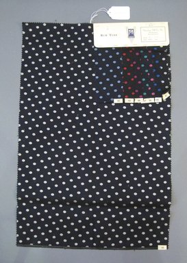 Onondaga Silk Company, Inc. (1925–1981). <em>Textile Swatches</em>, 1948–1959. 52% wool, 48% silk, 26 1/2 x 17 3/4 in. (67.3 x 45.1 cm). Brooklyn Museum, Gift of the Onondaga Silk Company, 64.130.437 (Photo: Brooklyn Museum, CUR.64.130.437.jpg)