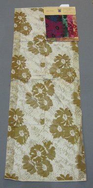 Onondaga Silk Company, Inc. (1925–1981). <em>Textile Swatches</em>, 1948–1959. Silk, 46 1/4 x 16 1/4 in. (117.5 x 41.3 cm). Brooklyn Museum, Gift of the Onondaga Silk Company, 64.130.564 (Photo: Brooklyn Museum, CUR.64.130.564.jpg)