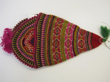 Quechua. <em>Hat</em>, 20th century. Camelid fiber, wool?, 8 1/2 × 17 9/16 in. (21.6 × 44.6 cm). Brooklyn Museum, Gift of Dr. Werner Muensterberger, 64.210.10. Creative Commons-BY (Photo: , CUR.64.210.10.jpg)