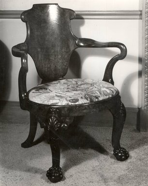  <em>Armchair</em>, ca. 1725-1740. Oak with walnut veneer, 35 1/2 x 23 3/4 x 19 3/4 in. (90.2 x 60.3 x 50.2 cm). Brooklyn Museum, Gift of Mr. and Mrs. Daniel L. Silberberg, 64.85.4. Creative Commons-BY (Photo: , CUR.64.85.4_print_bw.jpg)