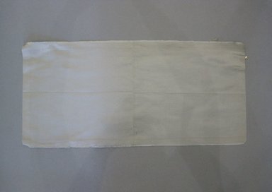  <em>Textile Swatch</em>, 1950s to 1960s. Silk, 22 1/2 x 10 1/2 in. (57.2 x 26.7 cm). Brooklyn Museum, Gift of Mrs. Robert G. Olmsted and Constable MacCracken, 69.149.80.150 (Photo: Brooklyn Museum, CUR.69.149.80.150.jpg)