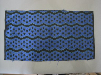  <em>Textile Swatch</em>, 1950s to 1960s. Silk, 22 1/4 x 12 1/2 in. (56.5 x 31.8 cm). Brooklyn Museum, Gift of Mrs. Robert G. Olmsted and Constable MacCracken, 69.149.80.66 (Photo: Brooklyn Museum, CUR.69.149.80.66.jpg)