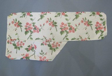  <em>Textile Swatch</em>, 1950s to 1960s. Silk, 21 3/4 x 10 1/2 in. (55.2 x 26.7 cm). Brooklyn Museum, Gift of Mrs. Robert G. Olmsted and Constable MacCracken, 69.149.81.64 (Photo: Brooklyn Museum, CUR.69.149.81.64.jpg)