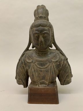  <em>Upper Torso of Guanyin with Base</em>. Marble, wood, 13 x 10 1/8 in. (33 x 25.7 cm). Brooklyn Museum, Gift of Mr. and Mrs. Arthur Wiesenberger, 69.164.19. Creative Commons-BY (Photo: Brooklyn Museum, CUR.69.164.19_front.jpg)