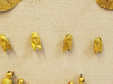 Greek. <em>Bee or Fly</em>, late 4th century B.C.E. Gold, 1/4 x 3/8 x 3/4 in. (0.7 x 0.9 x 1.9 cm). Brooklyn Museum, Gift of Mr. and Mrs. Thomas S. Brush, 71.79.10. Creative Commons-BY (Photo: Brooklyn Museum, CUR.71.79.10-.13_overall.jpg)
