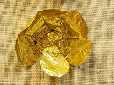 Greek. <em>Large Rosette Bead</em>, late 4th century B.C.E. Gold, 2 11/16 in. (6.9 cm). Brooklyn Museum, Gift of Mr. and Mrs. Thomas S. Brush, 71.79.95. Creative Commons-BY (Photo: Brooklyn Museum, CUR.71.79.95_overall.jpg)