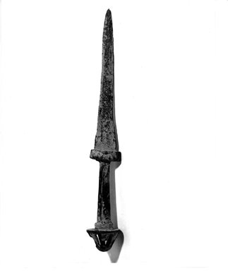  <em>Dagger</em>, ca. 9th century B.C.E. Bronze Brooklyn Museum, Special Middle Eastern Art Fund, 72.131. Creative Commons-BY (Photo: Brooklyn Museum, CUR.72.131_NegA_print_bw.jpg)