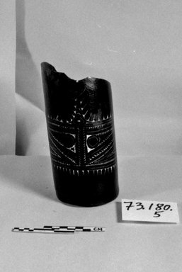  <em>Tortoise Shell Arm Band</em>. Tortoise shell Brooklyn Museum, Gift of Ruth R. Gross, 73.180.5. Creative Commons-BY (Photo: Brooklyn Museum, CUR.73.180.5_bw.jpg)
